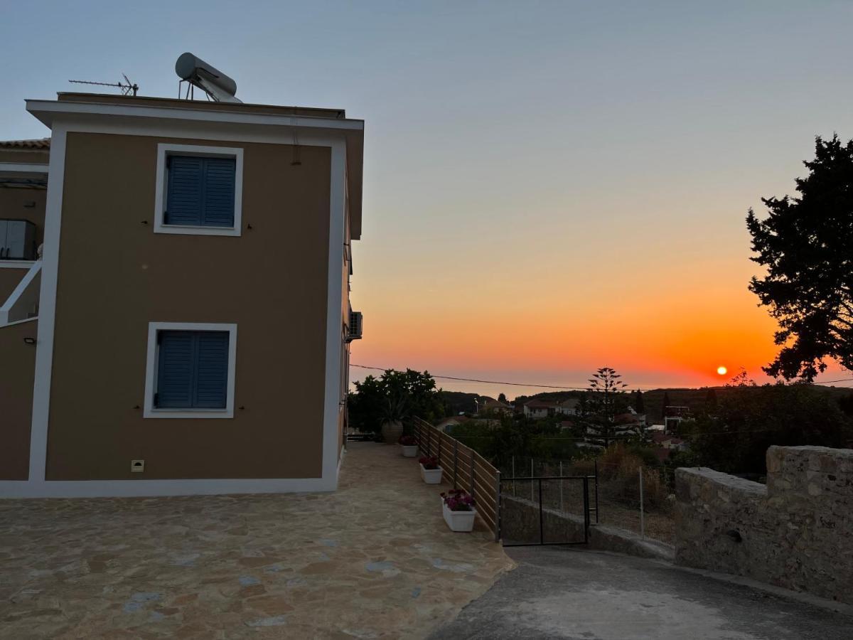 Villa Thea - Τhe View 1St Floor Áno Yerakaríon Extérieur photo